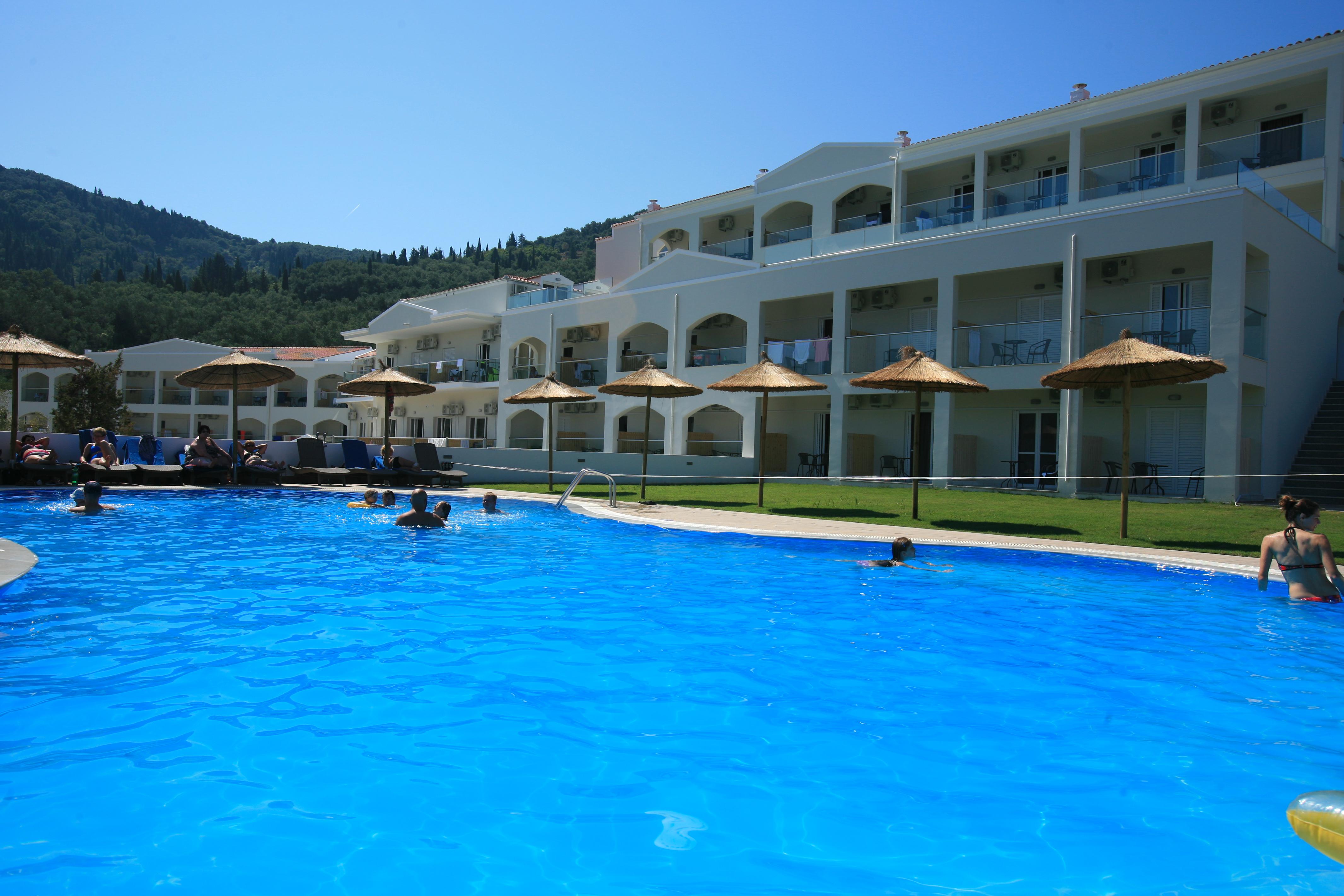 Saint George Palace 4*