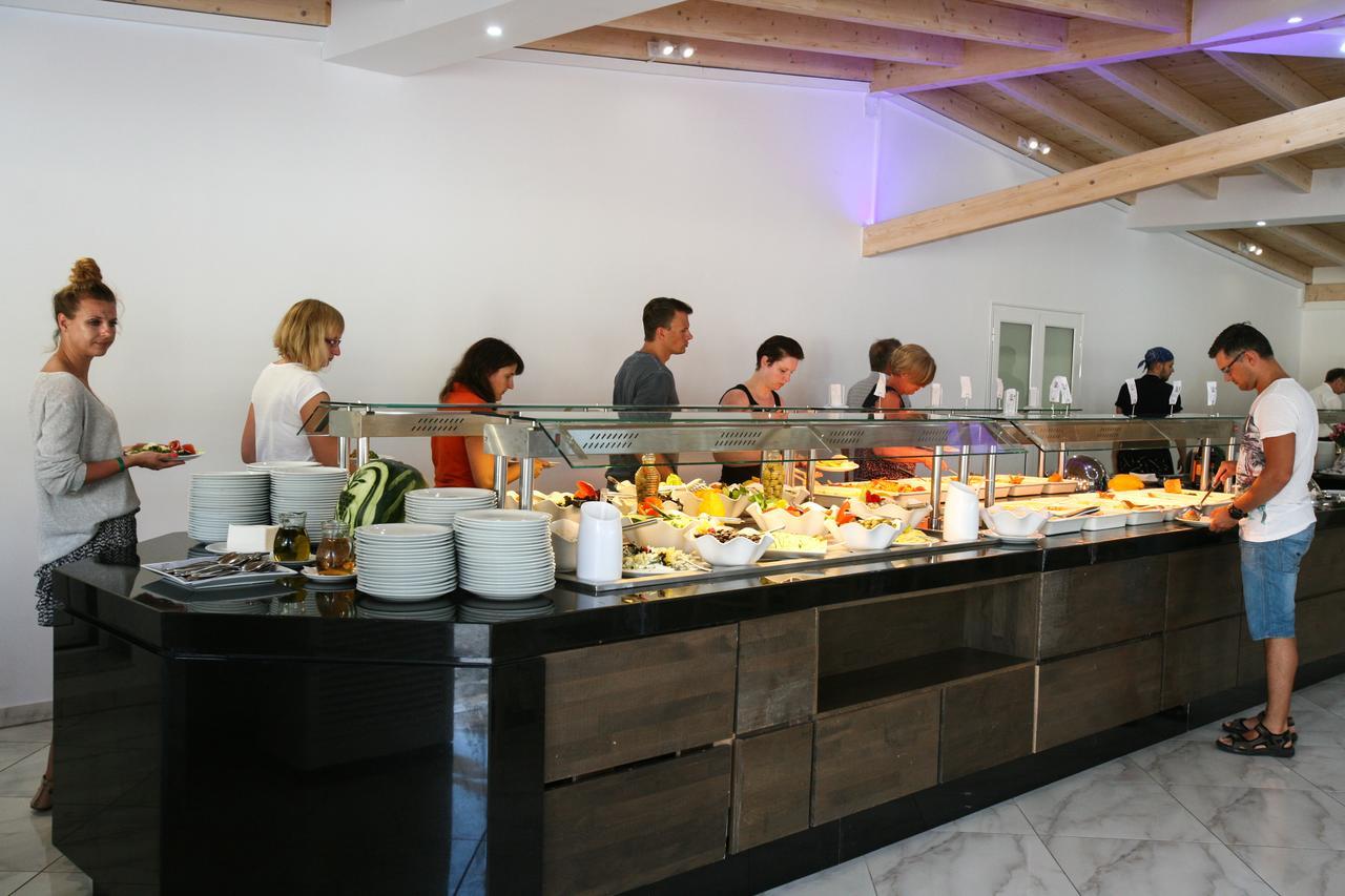 Hotel Saint George Palace